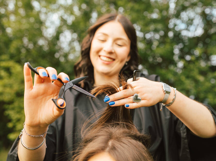 Kapster Fien - Knippen damens en heren